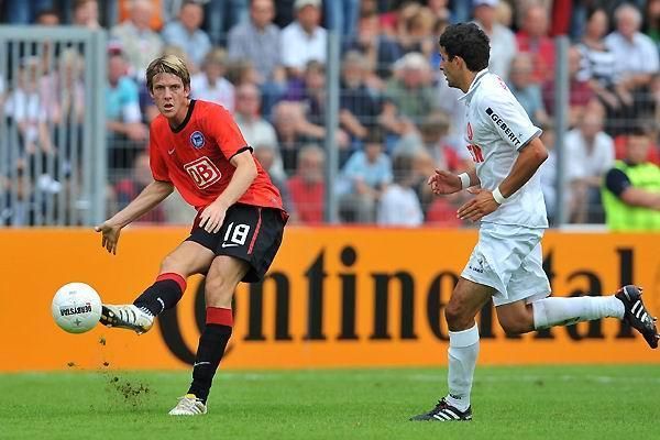 纽伦堡在德国足球联赛上大胜对手 纽伦堡在德国足球联赛上大胜对手