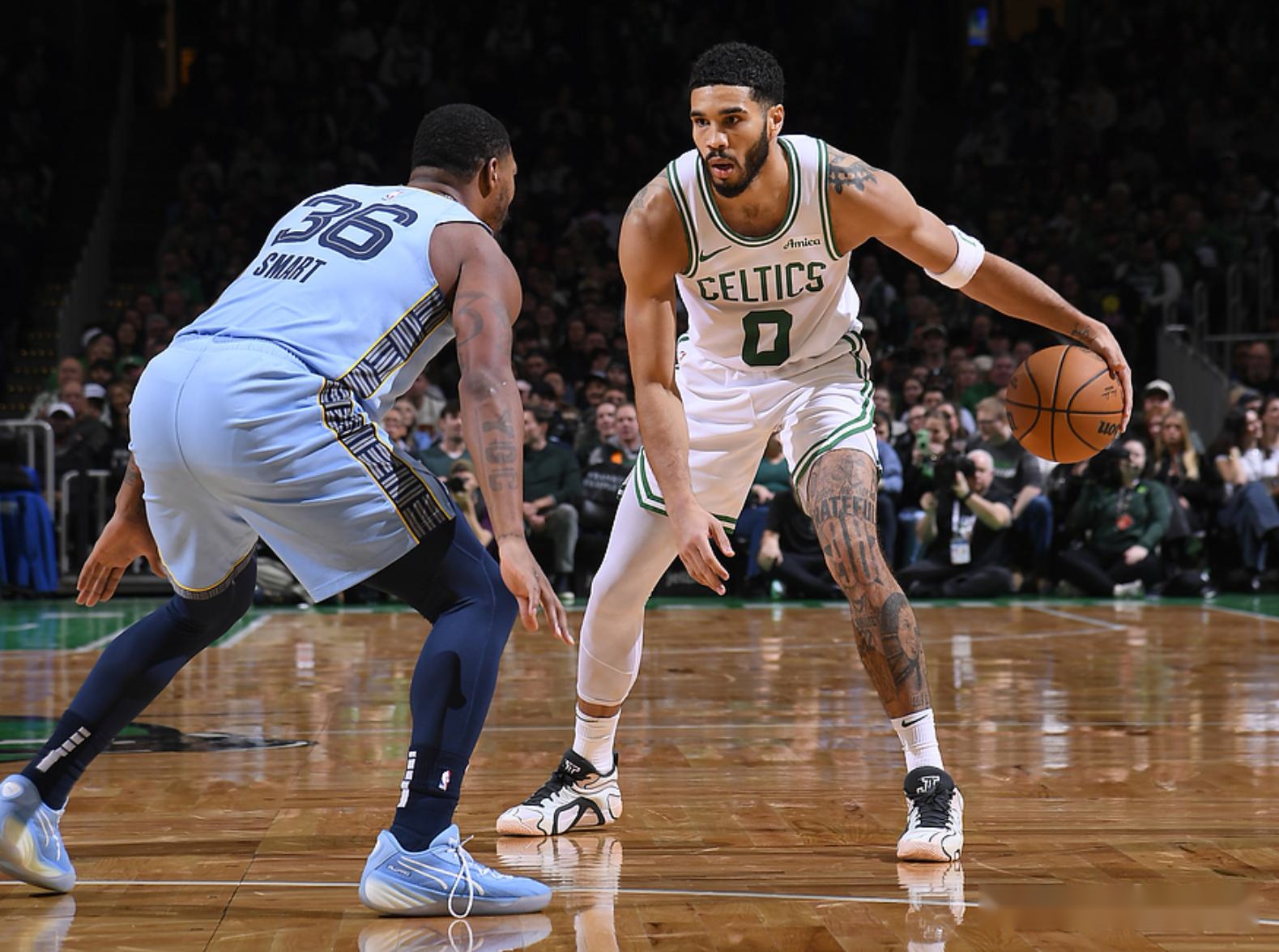 灰熊横扫菲律宾男篮，塔图姆高光表现