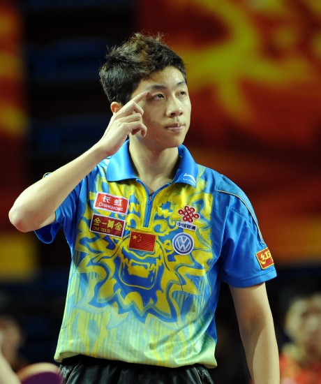 英格兰队逆转法国队，许昕刷新纪录