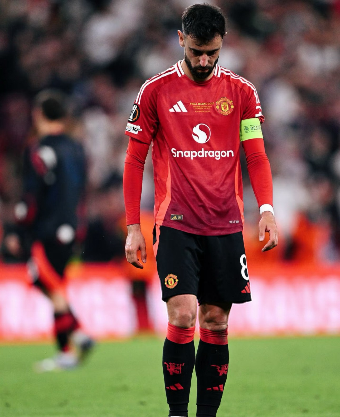 IM体育社区互动入口-丹麦完胜曼城，楚阿梅尼点燃赛场